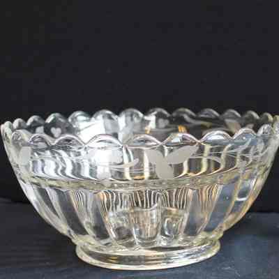 Convex Rib Serving Bowl