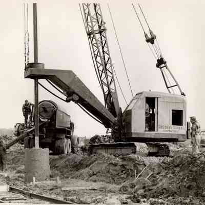 Buckeye Traction Ditcher Co machinery