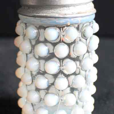 Salt Shaker spur hobnail
