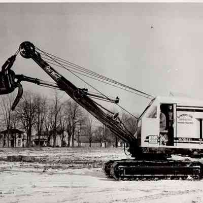 Buckeye Traction Ditcher Co machinery