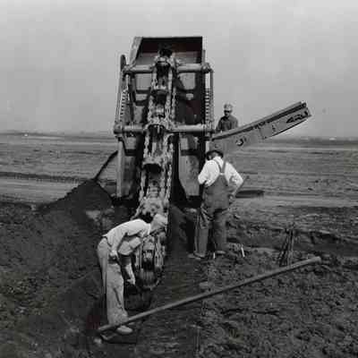 Buckeye Traction Ditcher Co.