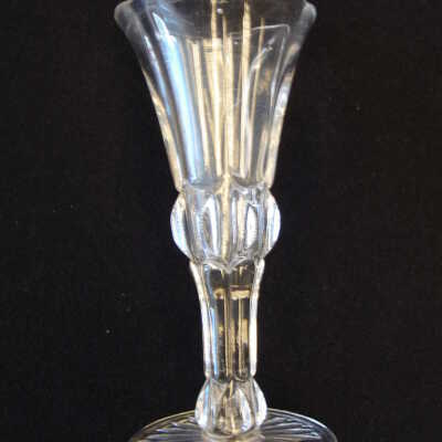 Serrated Teardrop Vase