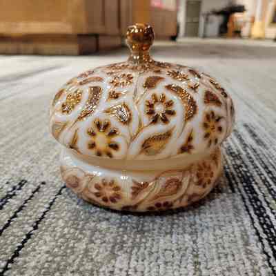 Onyx dish