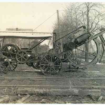 Buckeye Traction ditcher Co machinery