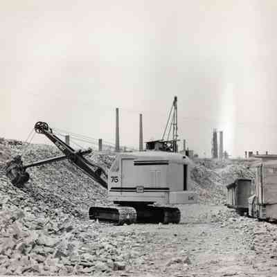 Buckeye traction Ditcher Co machinery