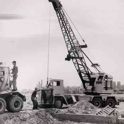 Buckeye Traction Ditcher Co Machinery