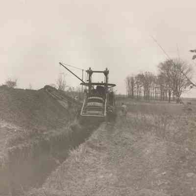 Buckeye Traction Ditcher Co Machinery