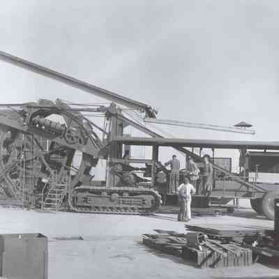 Buckeye traction Ditcher Co Machinery