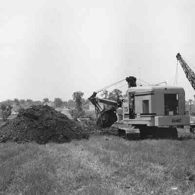 Buckeye traction Ditcher Co Machinery