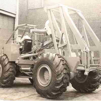 Buckeye traction Ditcher Co MAchinery