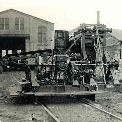 Buckeye Traction Ditcher Co machinery
