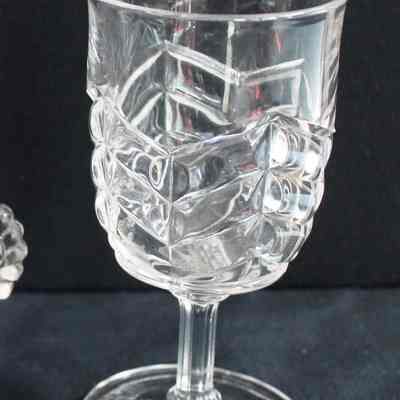 Goblet Mitered Prisms