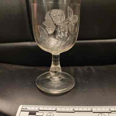 Clover & Daisy Goblet