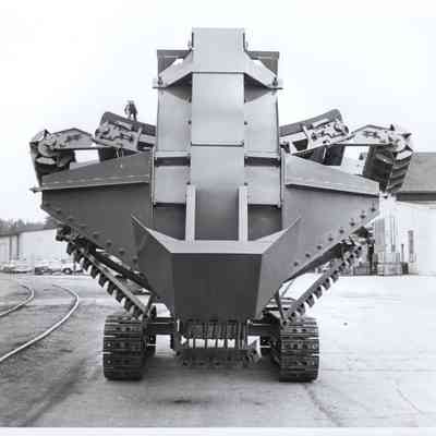 Buckeye Traction Ditcher Co machinery