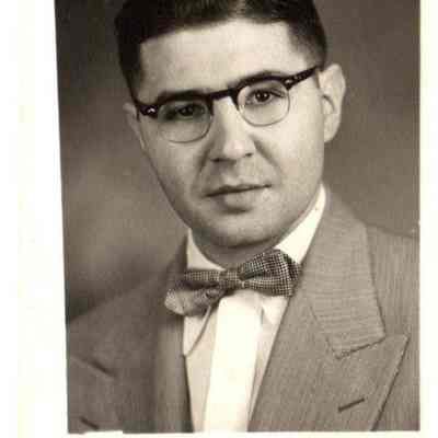 Dr Walter Yankovich