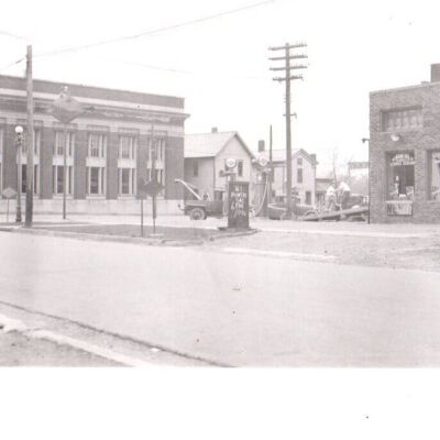 Newton Falls Service Station and Union Savings and Trust Bank