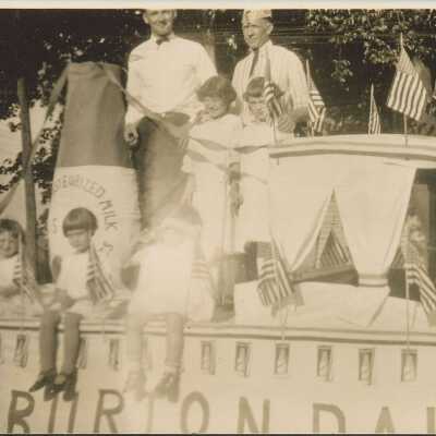 Burton's Dairy float