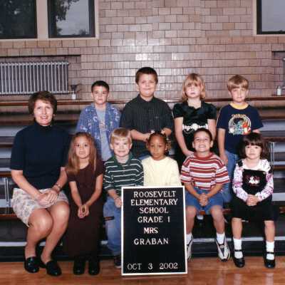 Class Photo 2002