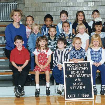 Class Photo 1998
