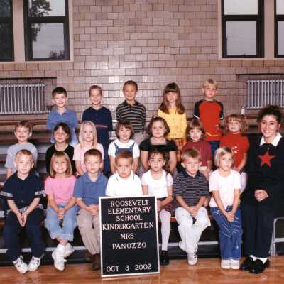 Class Photo 2002