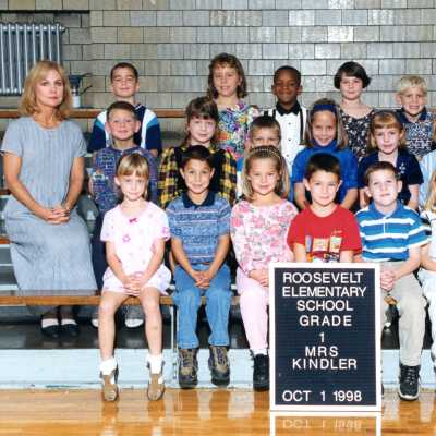 Class Photo 1998
