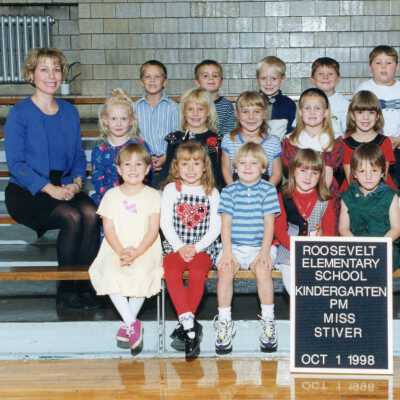Class Photo 1998