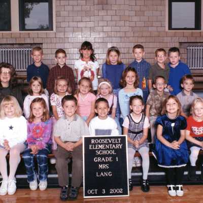 Class Photo 2002