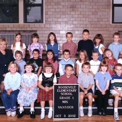 Class Photo 2002 Mrs. Van Such