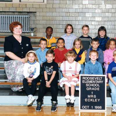 Class Photo 1998