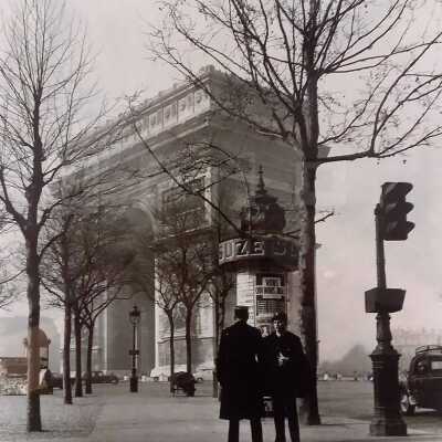 Arc De Triomphe