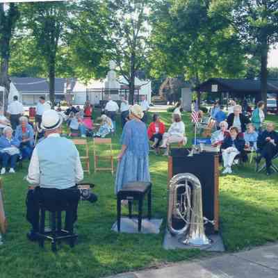 Photo, 2004, Bristolville, Ohio, Bicentennial