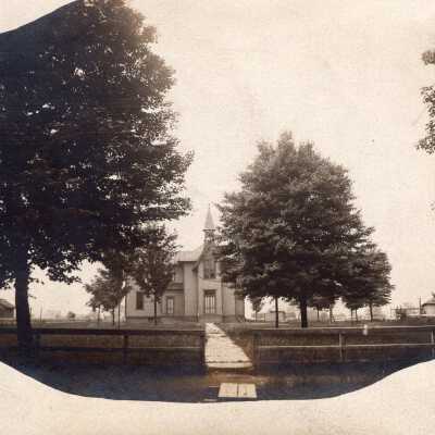 Bristolville, Ohio , Bristol High School, 1909