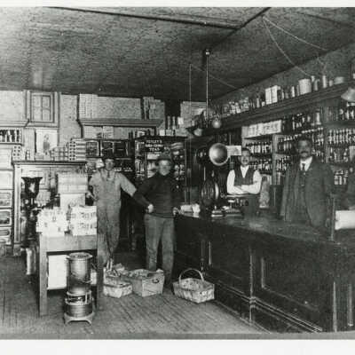 Graue Grocery Store
