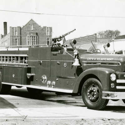 Elmhurst Fire Engine on Schiller Street