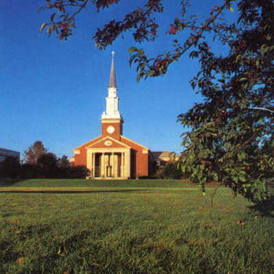 Elmhurst College, Hammerschmidt Chapel