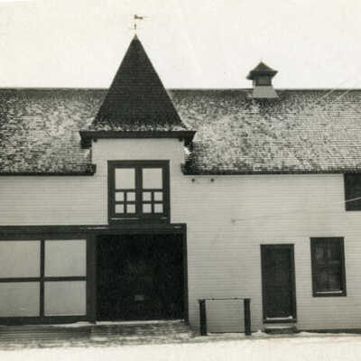 House at 185 S. York Street, carriage house