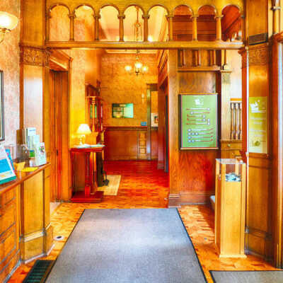 Elmhurst History Museum, entrance hall