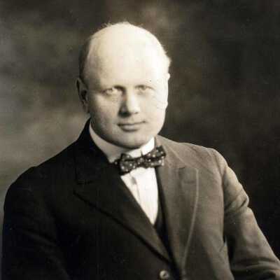 Dr. E.W. Marquardt