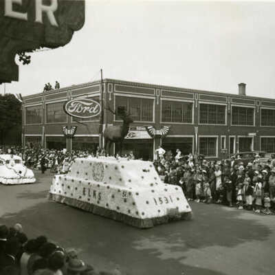 Elmhurst Centennial parade, 1936