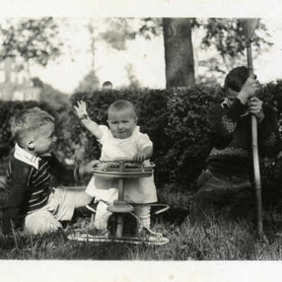 Emily, Morton & Wilfred Landreth