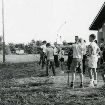 Elmhurst Park District, archery class