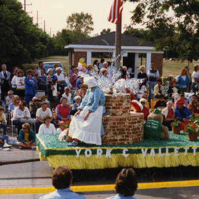 Elmhurst Sesquicentennial parade, 1986