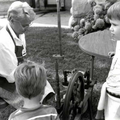 Elmhurst Historical Museum, Pioneer Day
