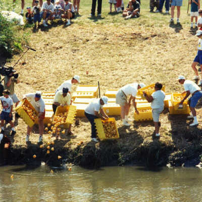 Great Elmhurst Duck Race