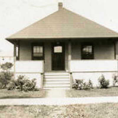 House at 438 Maple Avenue