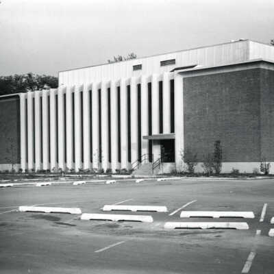 Elmhurst College, Science Building