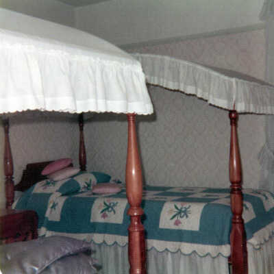 House at 218 S. Kenilworth, bedroom