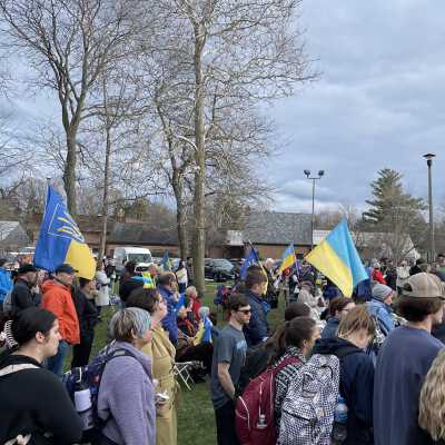 Elmhurst Stands for Ukraine Event at Wilder Park