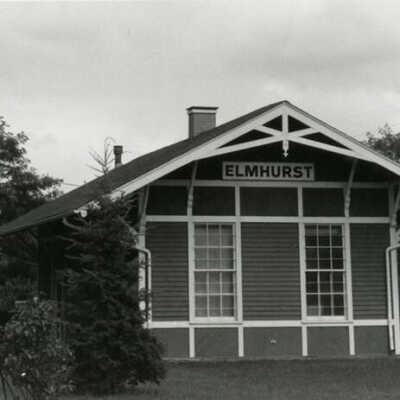 Chicago Great Western Railroad, station at York Street
