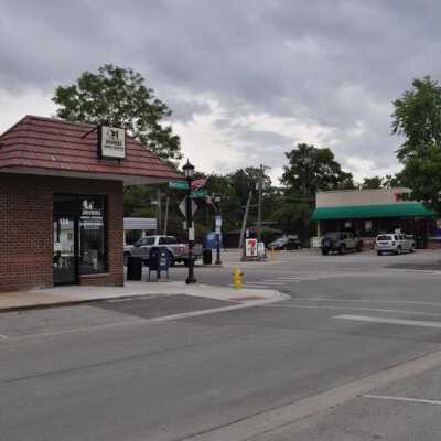 Devries Animal Hospital at 528 Spring Road